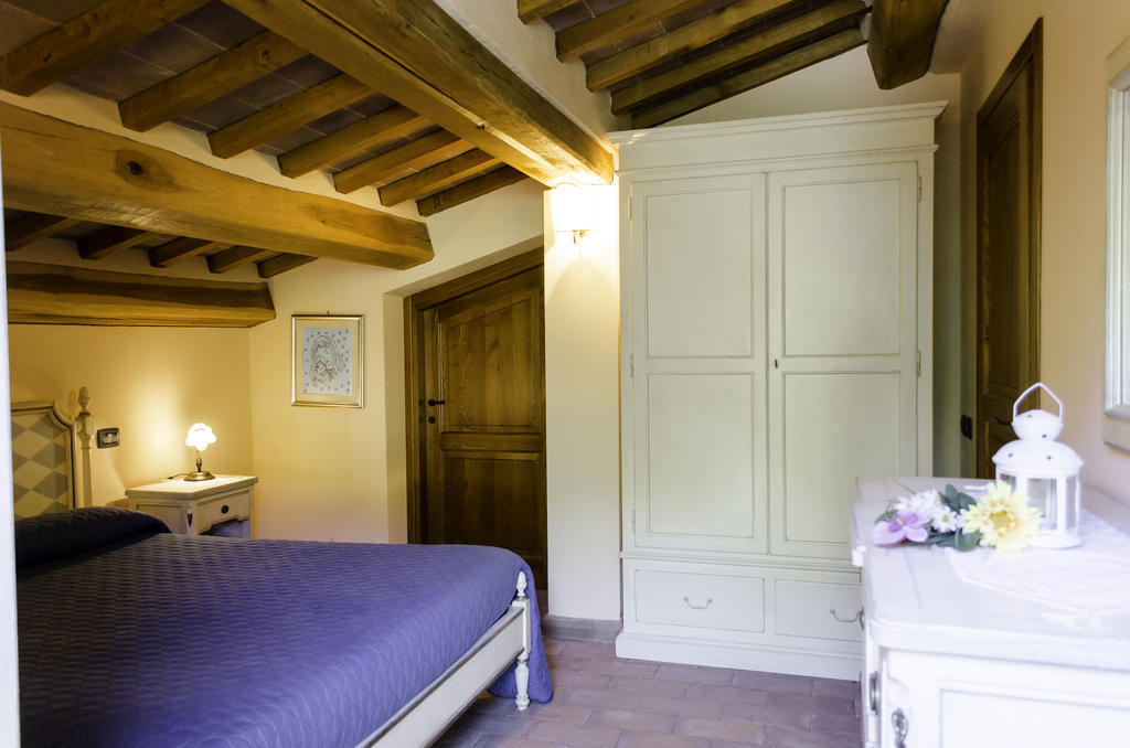 Agriturismo Pompagnano Habitación foto