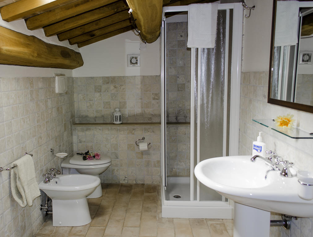 Agriturismo Pompagnano Habitación foto
